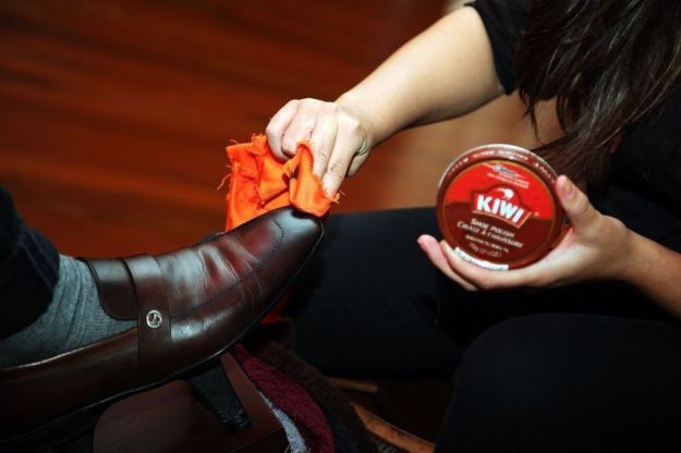 shoeshine