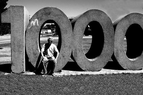 1000 blanco y negro