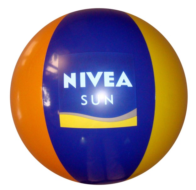 2-pelotas nivea