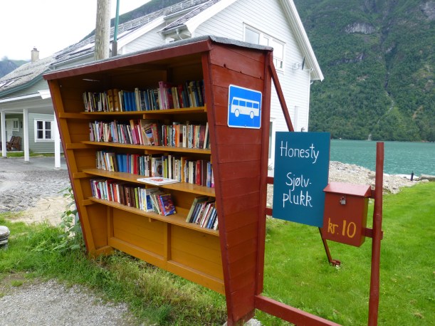 Foto biblioteca Noruega en para autobús